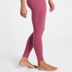 Athleta Salutation Stash Pocket ll Tight - Victorian Berry